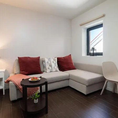 Impressive Restful Houses - Prime Location * Porto
